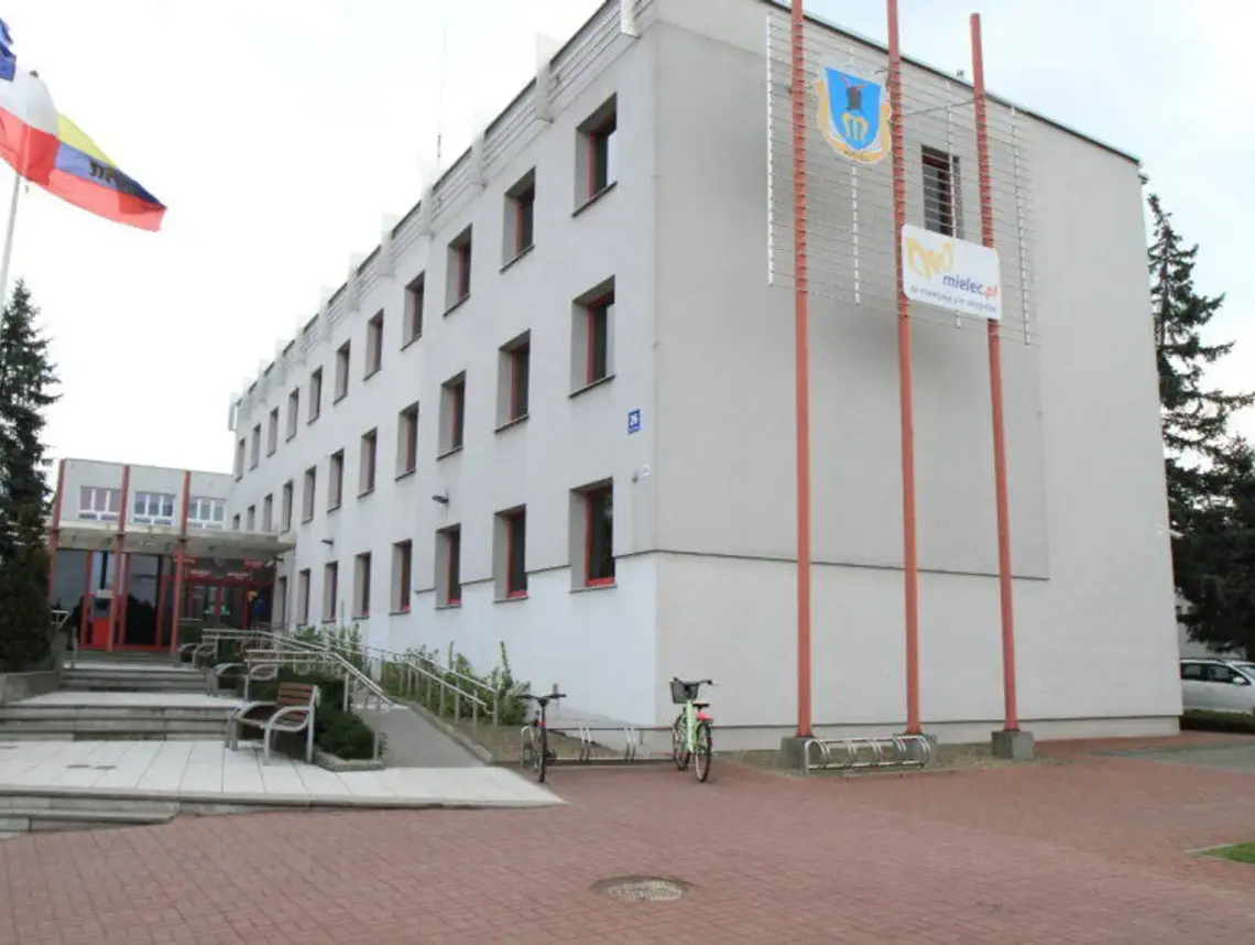 Mielec upamiętni zmarłego radnego? Do magistratu trafiła petycja w sprawie ulicy Łukasza Przybyły Mielec upamiętni zmarłego radnego? Do magistratu trafiła petycja w sprawie ulicy Łukasza Przybyły