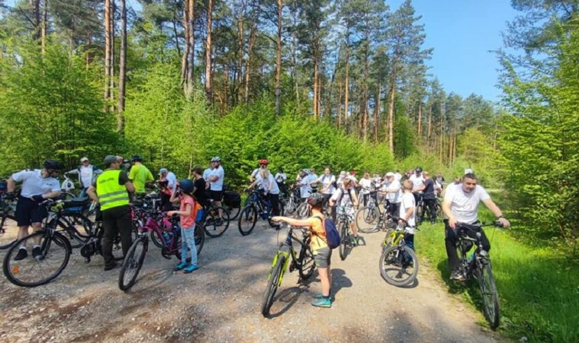 Mielec. W sobotę 7 maja odbył się I Majowy Rajd Rowerowy ” Po zdrowie” z Fundacją Onkologiczną „Zwalcz go uśmiechem”