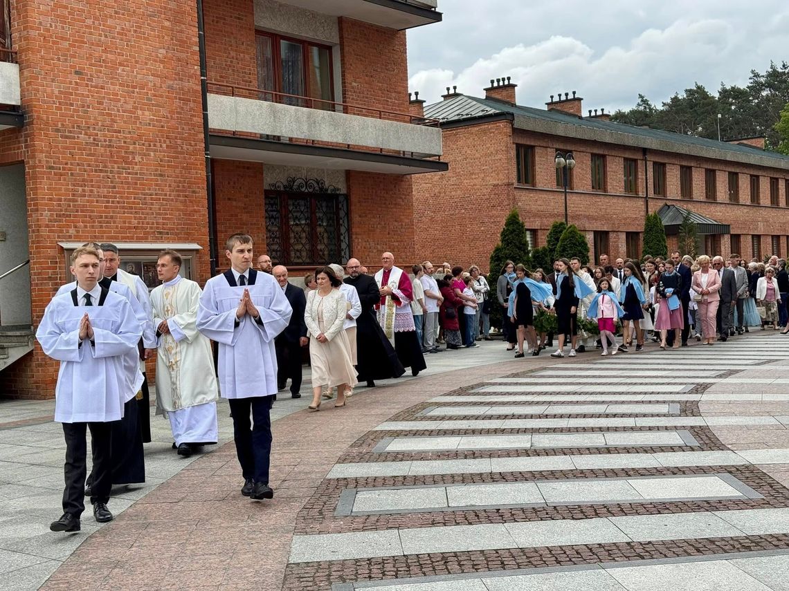 Mielecki Prymicjant wśród najbliższych
