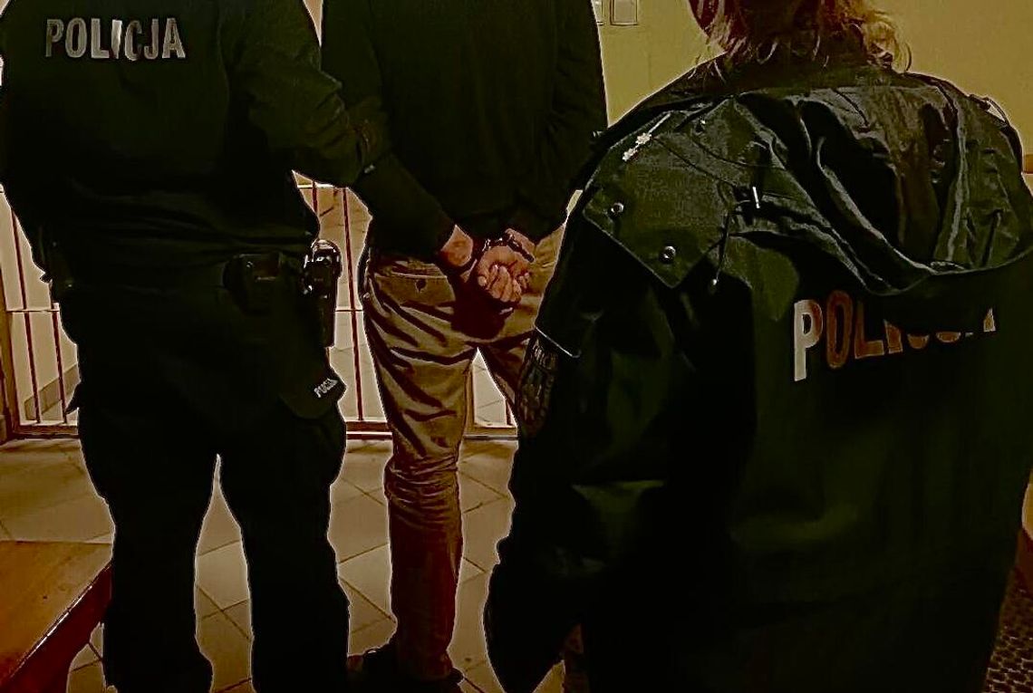 Mieszkaniec powiatu dąbrowskiego zatrzymany przez mielecką policję. Pijany kierował rowerem do tego był poszukiwany!