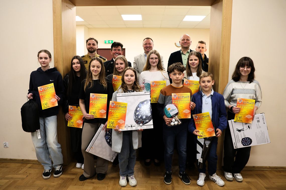 Młodzież zapobiega pożarom, eliminacje miejskie