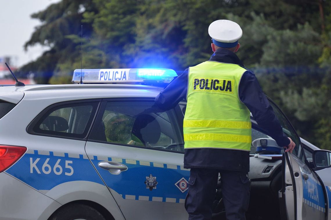 Nietrzeźwy kierujący spowodował kolizję drogową