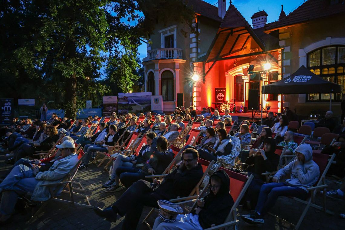 Niezapomniany wieczór. I Mielecki Festiwal Filmowy Niezapomniany wieczór. I Mielecki Festiwal Filmowy