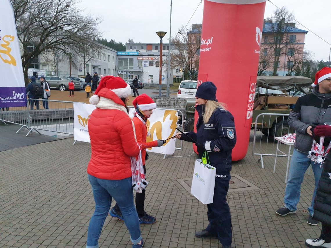 Noś odblaski dla własnego bezpieczeństwa!