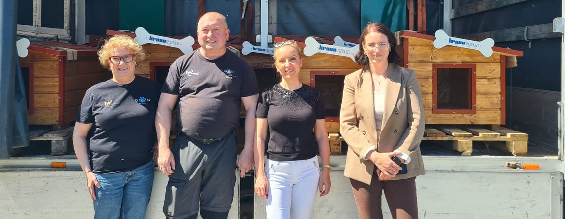 Nowe mieszkania dla 12 piesków pojawiły się w schronisku