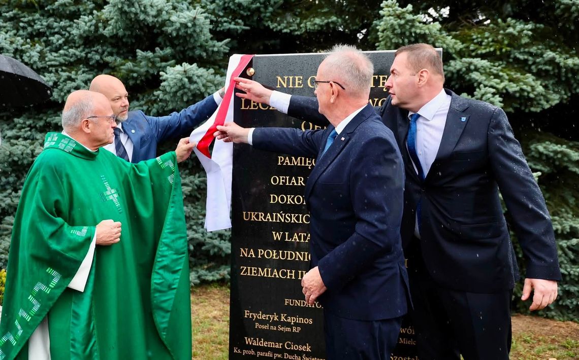 Obchody 83. rocznicy „Krwawej Niedzieli” uroczyście w Mielcu Obchody 83. rocznicy „Krwawej Niedzieli” uroczyście w Mielcu