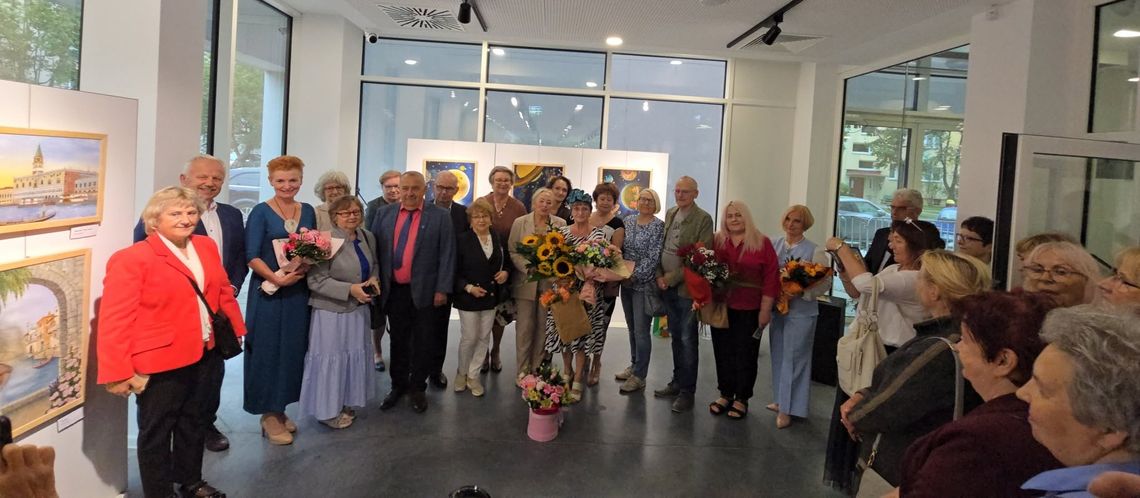 Odkrywanie malarskiego świata Haliny Wąsik w  MBP SCK w Mielcu