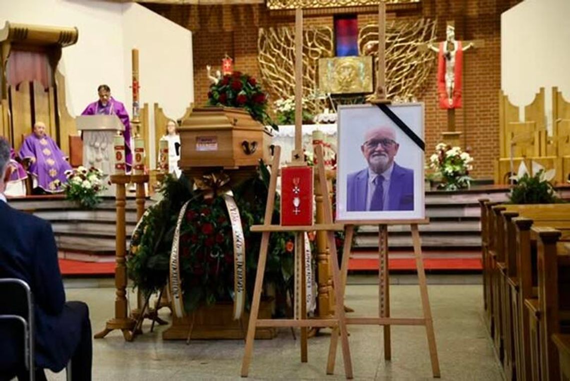 Ostatnie pożegnanie śp. Andrzeja Osnowskiego – człowieka wielkiego serca i niezłomnych zasad