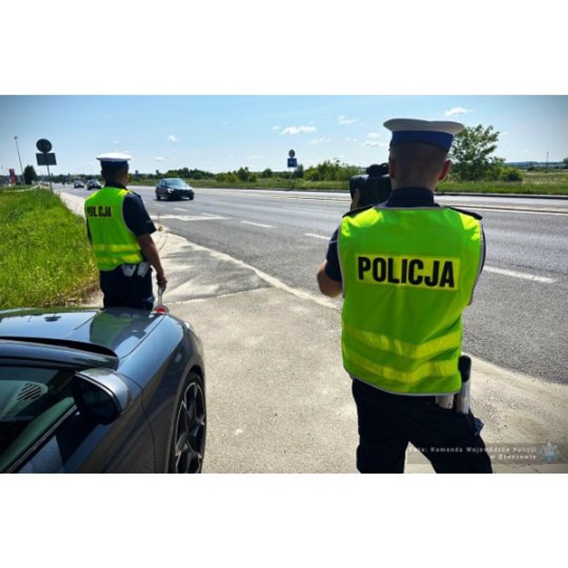 Pędził z prędkością 115 km/h Al. Kwiatkowskiego w Mielcu. Ile zapłacił?