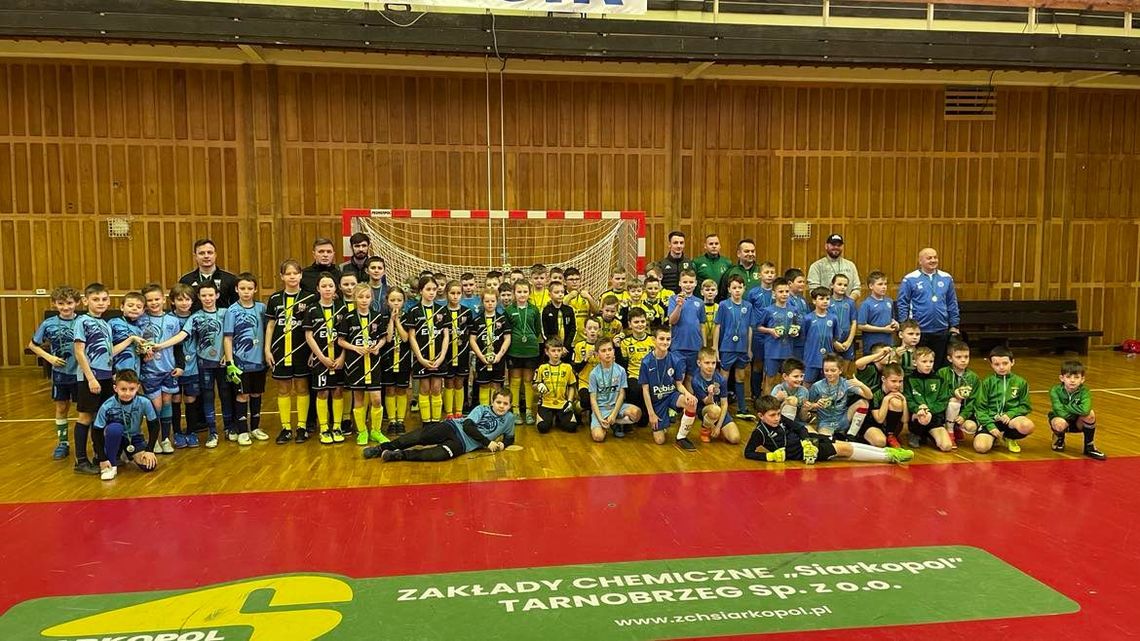 Piłkarskie Nadzieje ze srebrem w turnieju "Siarka Cup 23"