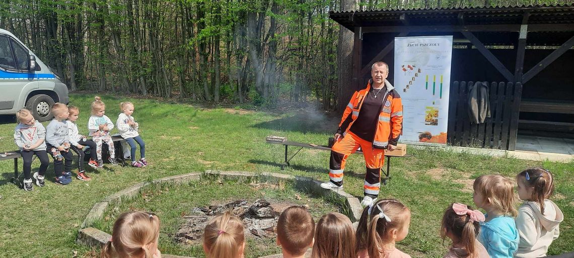 Pogotowie Ratunkowe w Mielcu angażuje się w edukację dzieci i młodzieży