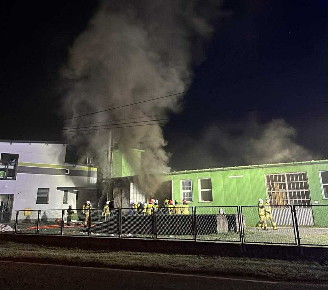 Pożar w Radomyślu Wielkim. Płonęła hala produkcyjna