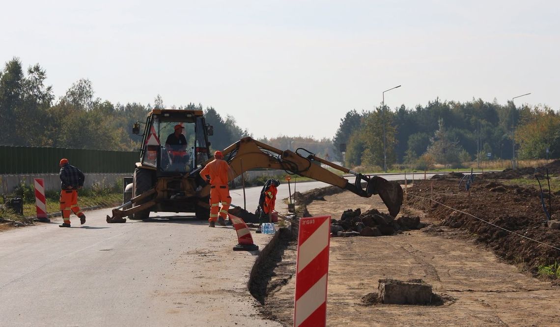 Przebudowa ulicy Inwestorów w Mielcu w trakcie. Będą również nowe chodniki Przebudowa ulicy Inwestorów w Mielcu w trakcie. Będą również nowe chodniki
