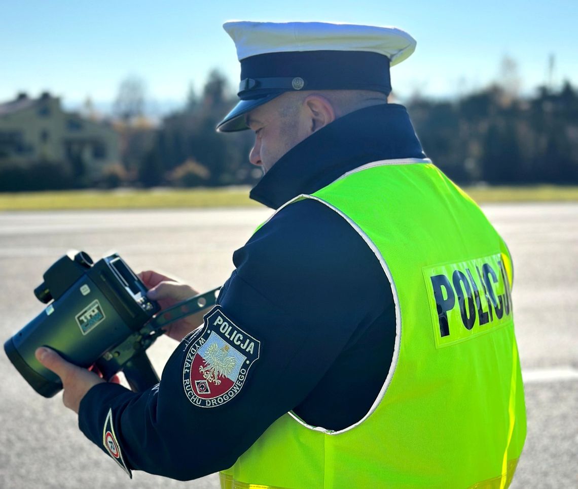 Przecław pod kontrolą. 26-latek pędził 111 km/h w obszarze zabudowanym