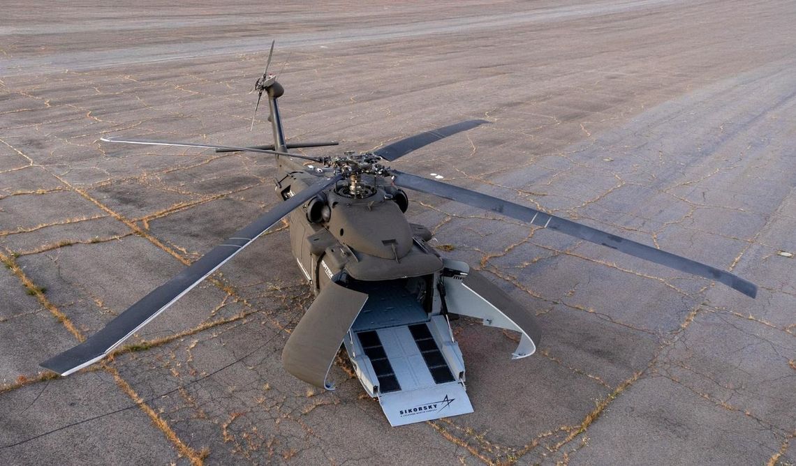 Sikorsky przekształca BLACK HAWK® w U-Hawk™ – bojowy, autonomiczny system bezzałogowy