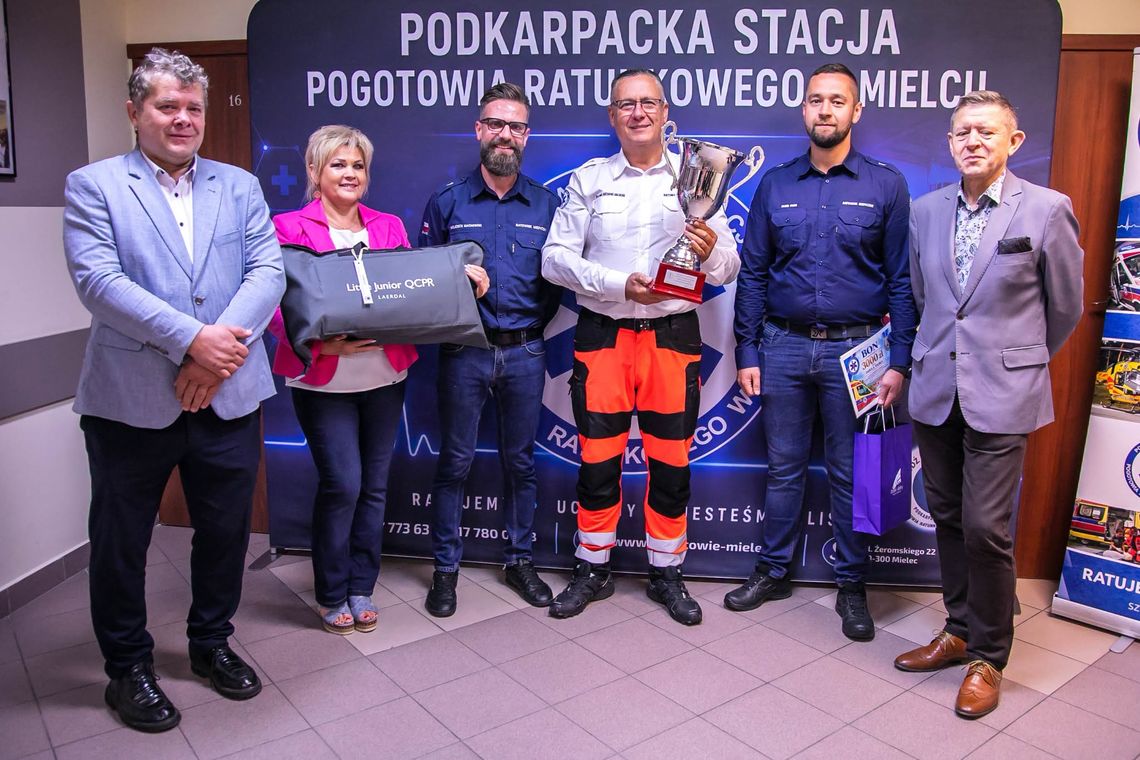 To oni wywalczyli srebro i są dumą Powiatu Mieleckiego i PSPR w Mielcu To oni wywalczyli srebro i są dumą Powiatu Mieleckiego i PSPR w Mielcu