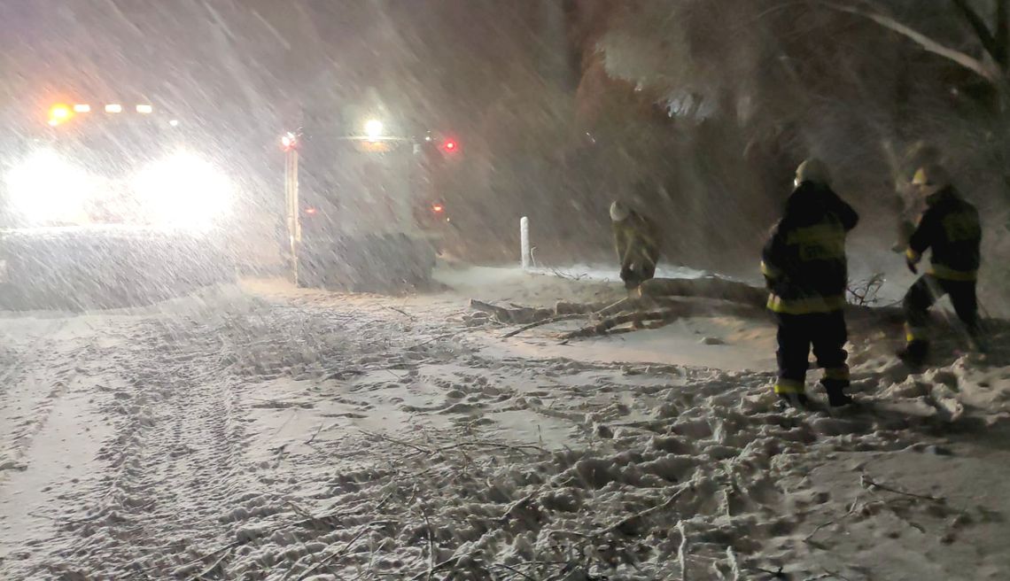 Trudne warunki pogodowe na Podkarpaciu. Ponad 600 interwencji strażaków