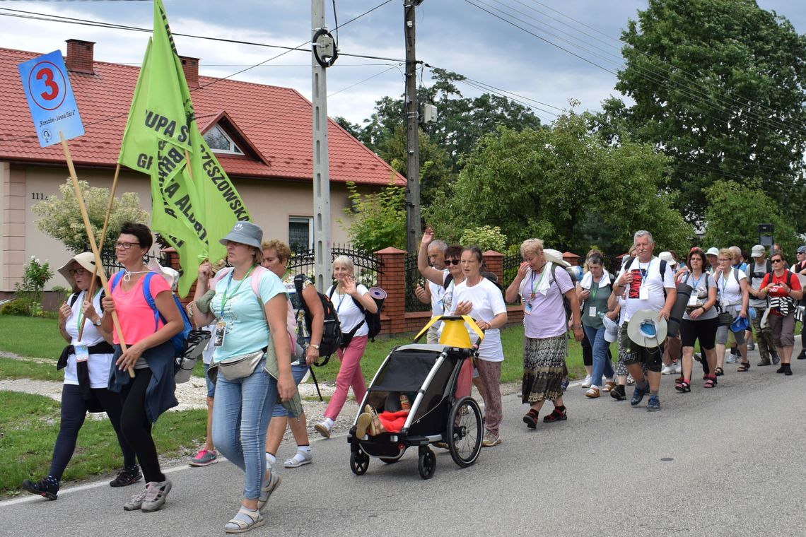 Trwa 46. Pielgrzymka Rzeszowska na Jasną Górę