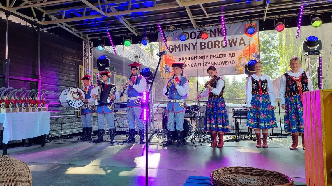 Udane Dożynki Gminy Borowa połączone z XVII Przeglądem Wieńca Dożynkowego w Surowej.