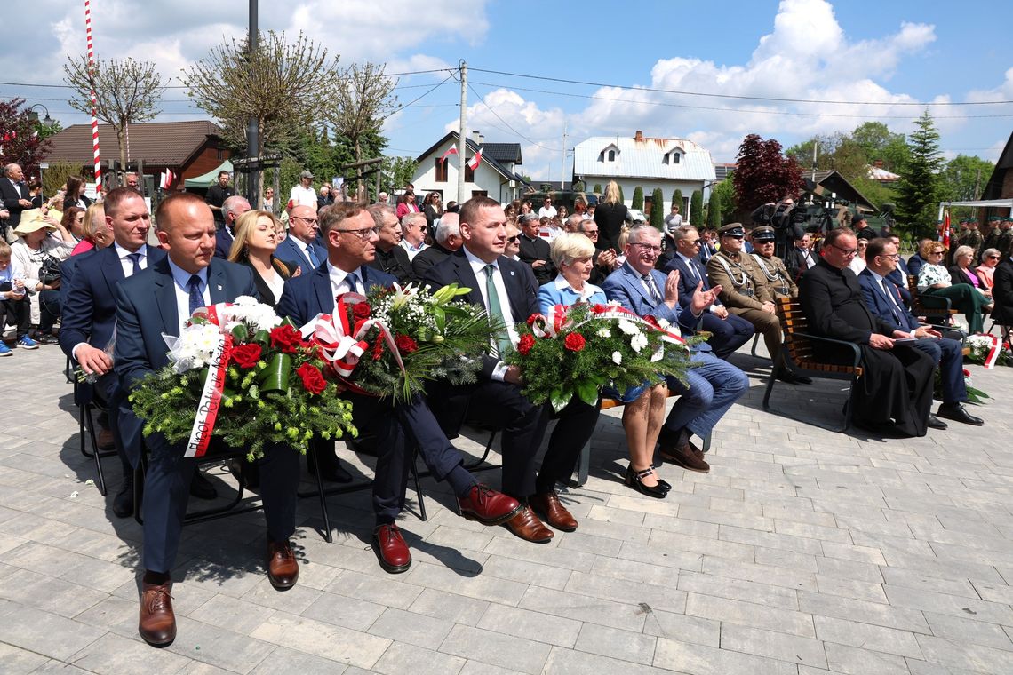 Uroczyste obchody 145 rocznicy urodzin gen. Władysława Sikorskiego Uroczyste obchody 145 rocznicy urodzin gen. Władysława Sikorskiego