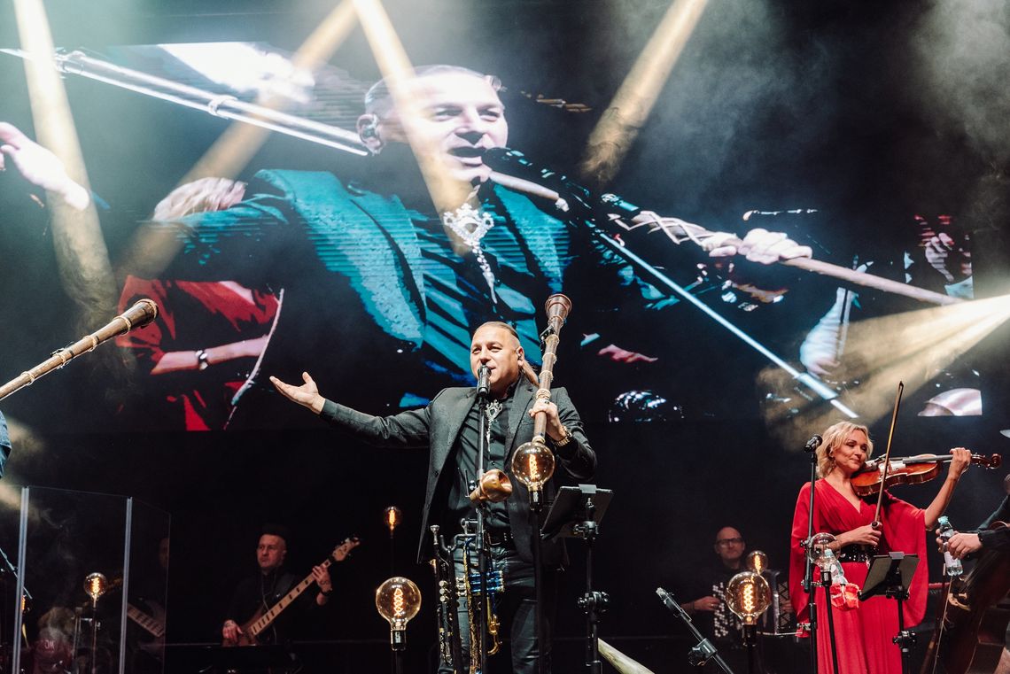 Wspaniały wieczór z Golec UOrkiestra w Hali MOSiR Mielec