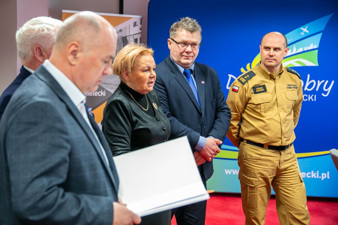 Wsparcie dla OSP z powiatu mieleckiego Wsparcie dla OSP z powiatu mieleckiego