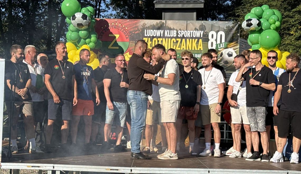 Wyjątkowy Jubileusz w Złotnikach. 80 lat historii i pokoleniowej więzi Wyjątkowy Jubileusz w Złotnikach. 80 lat historii i pokoleniowej więzi