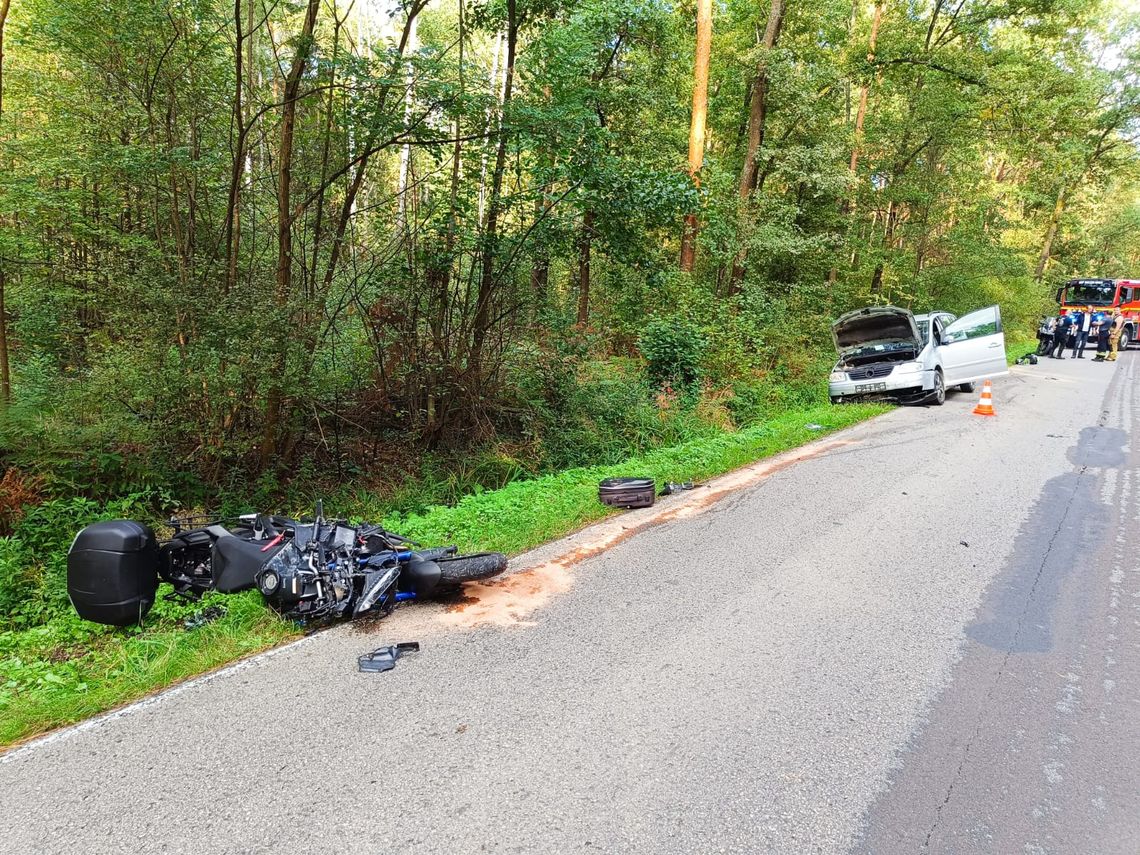 Wypadek w Dulczy Wielkiej. Motocyklista w szpitalu
