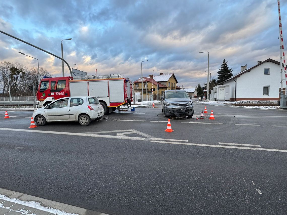 Wypadek w Tuszowie Narodowym. Jedna osoba w szpitalu