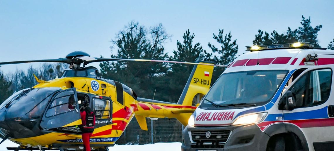 Wypadkowa majówka. Ranna kobieta przetransportowana śmigłowcem LPR