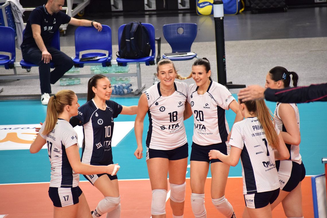 Zakończyły sezon z podniesioną głową. Stal Mielec ósma w Polsce
