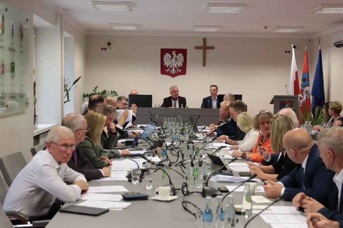 Zarząd Powiatu Mieleckiego z wotum zaufania i absolutorium!