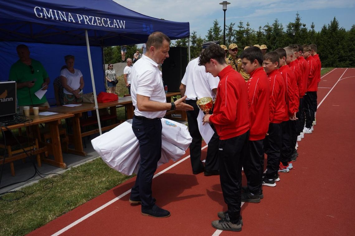 Zawody sportowo-pożarnicze Młodzieżowych Drużyn Pożarniczych w Dobryninie Zawody sportowo-pożarnicze Młodzieżowych Drużyn Pożarniczych w Dobryninie