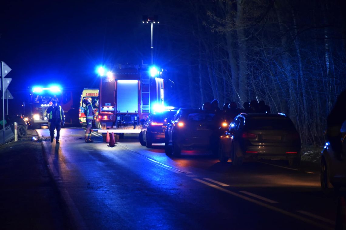 Zderzenie BMW i Seata Cupry w Piątkowcu. Są osoby poszkodowane!