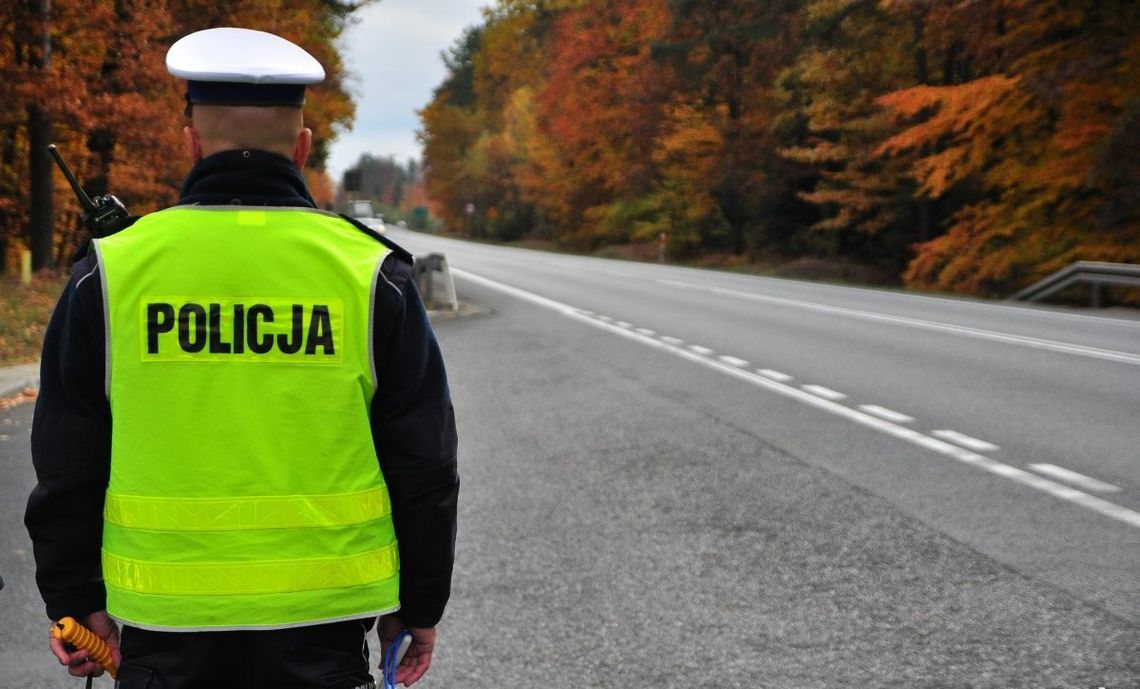 Zmiana pogody. Jesienne warunki i mgły na drogach Zmiana pogody. Jesienne warunki i mgły na drogach