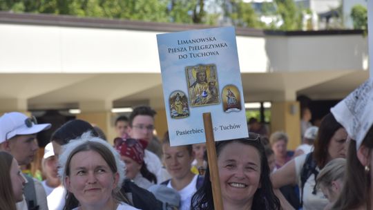 Pielgrzymi dotarli do Sanktuarium w Tuchowie [zdjęcia]