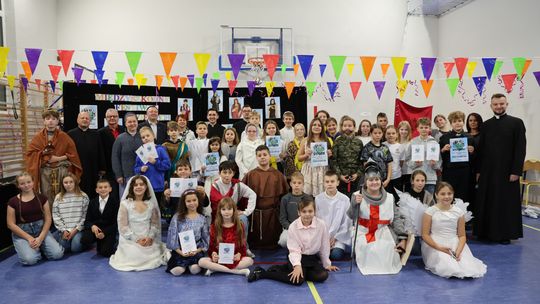 VI edycja Międzyszkolnego Festiwalu „Święci są wśród nas” w Mielcu.