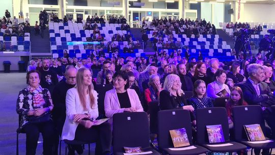 Świąteczny Koncert Zespołu Pieśni  i Tańca "Rzeszowiacy" [zdjęcia]