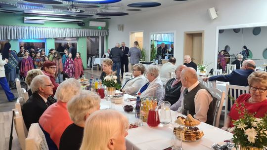 7 Integracyjno - Noworoczne Osiedlowe Spotkanie w Mielcu 7 Integracyjno - Noworoczne Osiedlowe Spotkanie w Mielcu