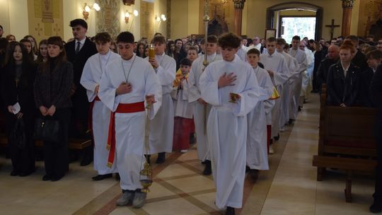 Uroczystość bierzmowania w parafii Przecław [zdjęcia]