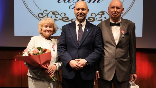 Złote gody. Jubileusz 50- lecie małżeństwa w Mielcu ]zdjęcia]