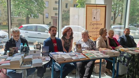 Mielecka Strefa Dobrej Literatury. I Regionalne Targi Książki w Mielcu[ zdjęcia]