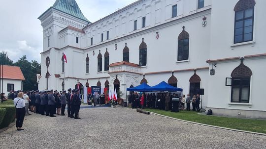 Święto Policji na placu zamkowym w Przecławiu [zdjęcia]