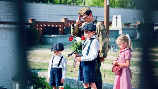 Mielec oddał hołd Bohaterom. 82. Rocznica wybuchu Powstania Warszawskiego [zdjęcia]